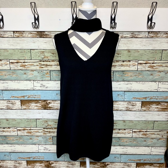 Women’s HANNAH V-Neck Black Tunic Knit Sweater Long Top w/ Neck Tie Size Medium - Picture 2 of 8